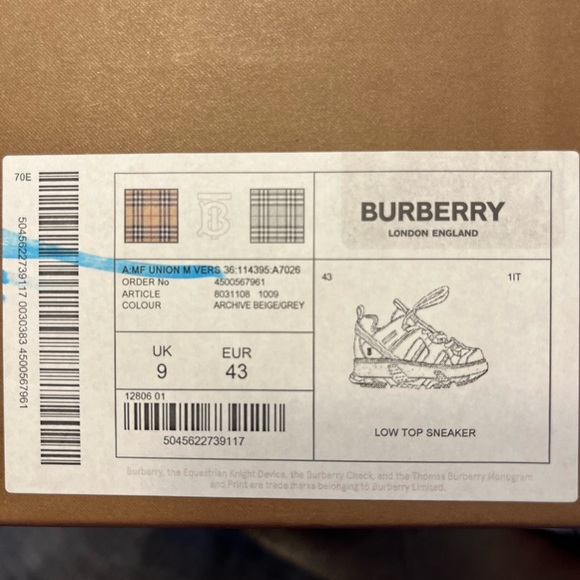 Burberry low top sneaker, brand new, Hidden gem, men size 9 - Picture 6 of 7